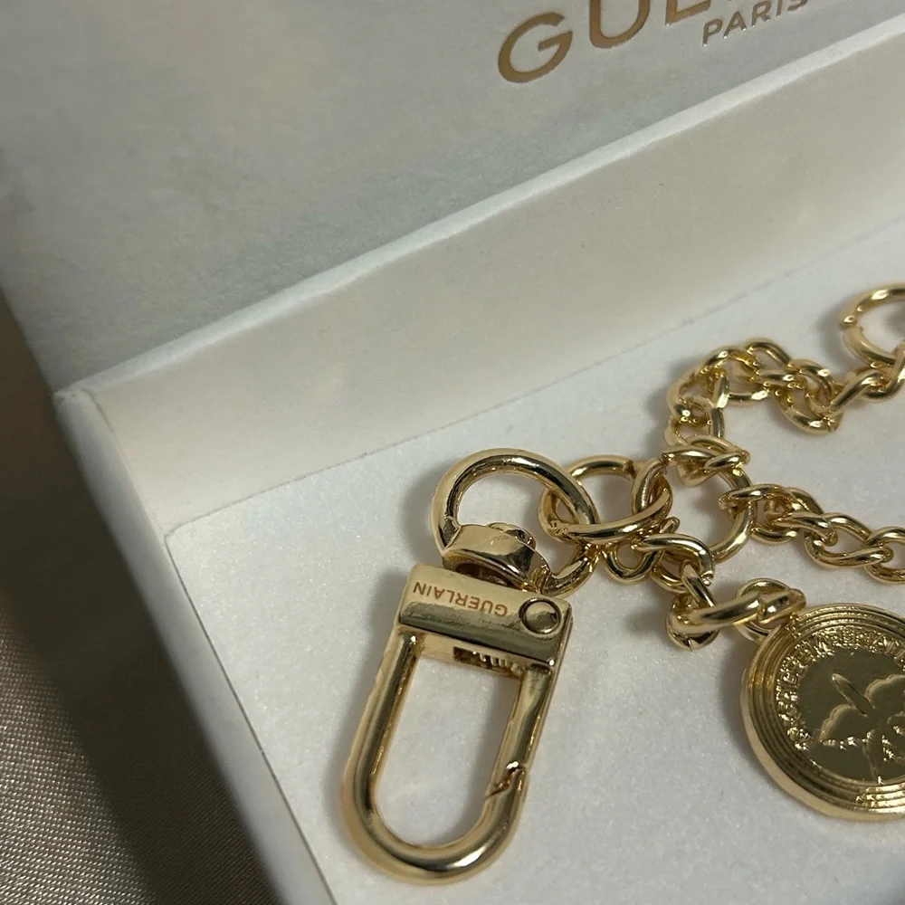 Guerlain Gift Key Chain Gift Box - Picture 5 of 7